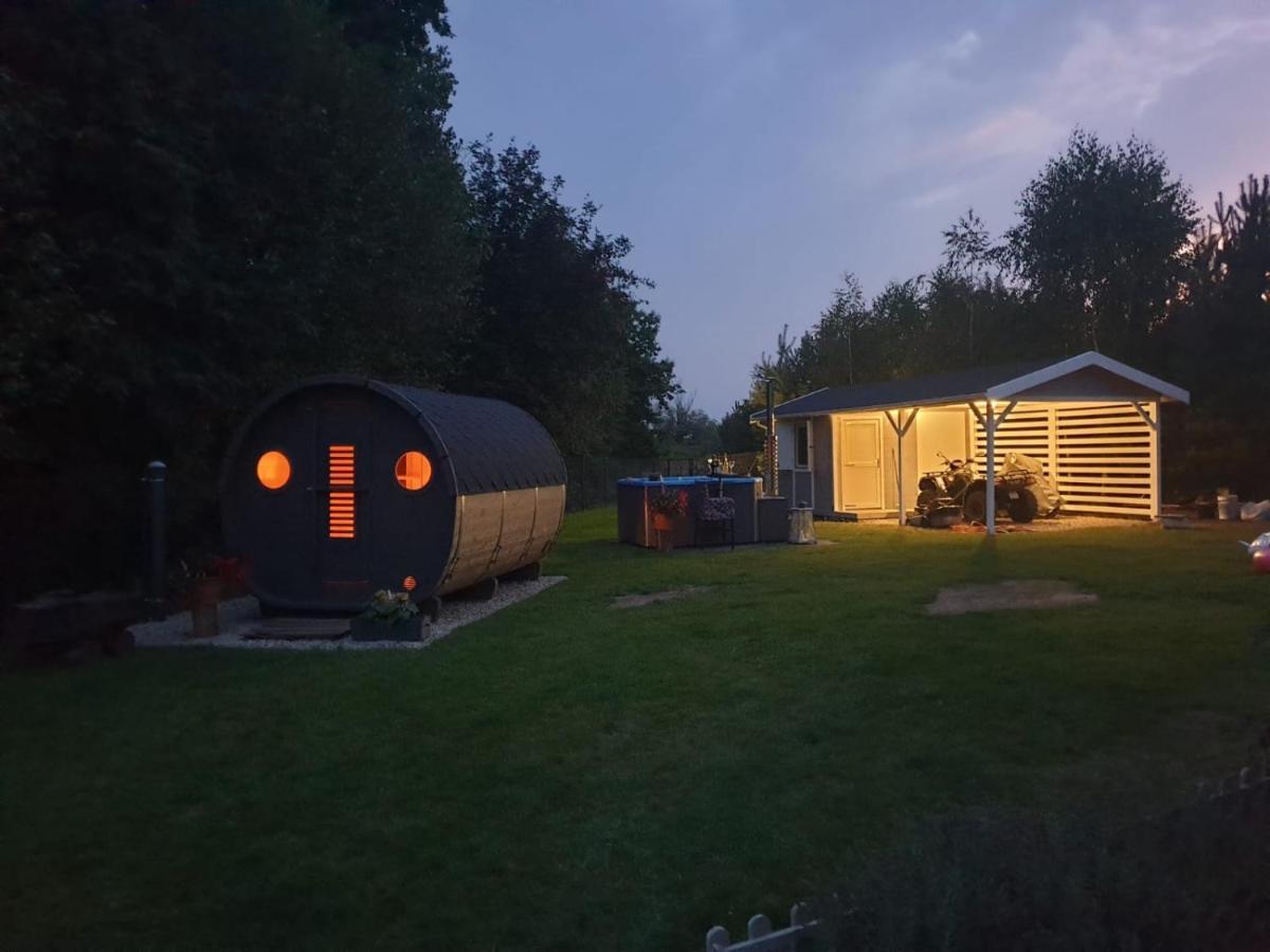 Szary 1 Jacuzzi Komienk Sauna Klimatyzacja Jezioro